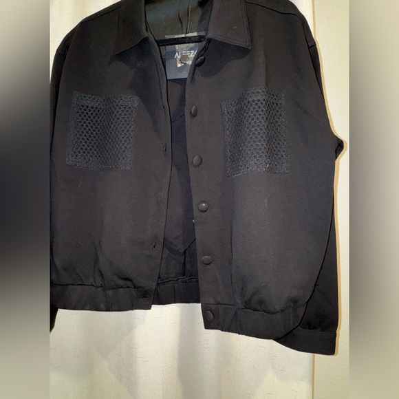 Alezza Paris women’s Black Button-Up Jacket with mesh pockets. Size XL. NWT - Picture 3 of 7